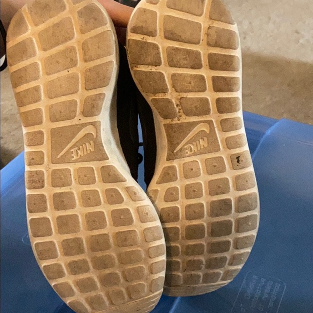 Nike Rosh Run - Picture 3 of 4